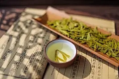 浩瀚商品交易是什么：花生种植距离和植物间距可以在种植几天后浇水