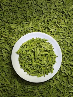 草卷的草是什么