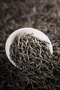 浩瀚商品交易中心代理：正确种植茶园的管理措施